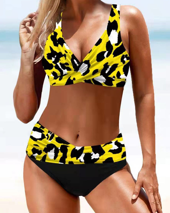 Eva - Iloinen ja värikäs bikini täynnä energiaa