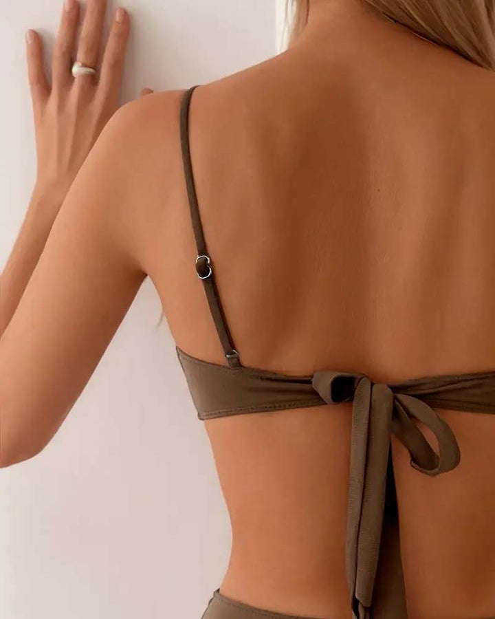Trendi - Trendikäs kaksiosaisinen bikini modernilla ilmeellä