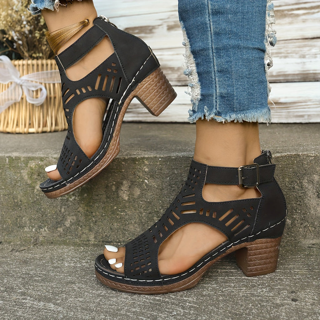 Elena - Ergonomiset korkosandaalit laserleikatuilla yksityiskohdilla