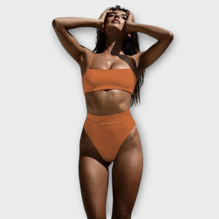 Aili - Bikini pehmeällä kankaalla ja kauniilla istuvuudella