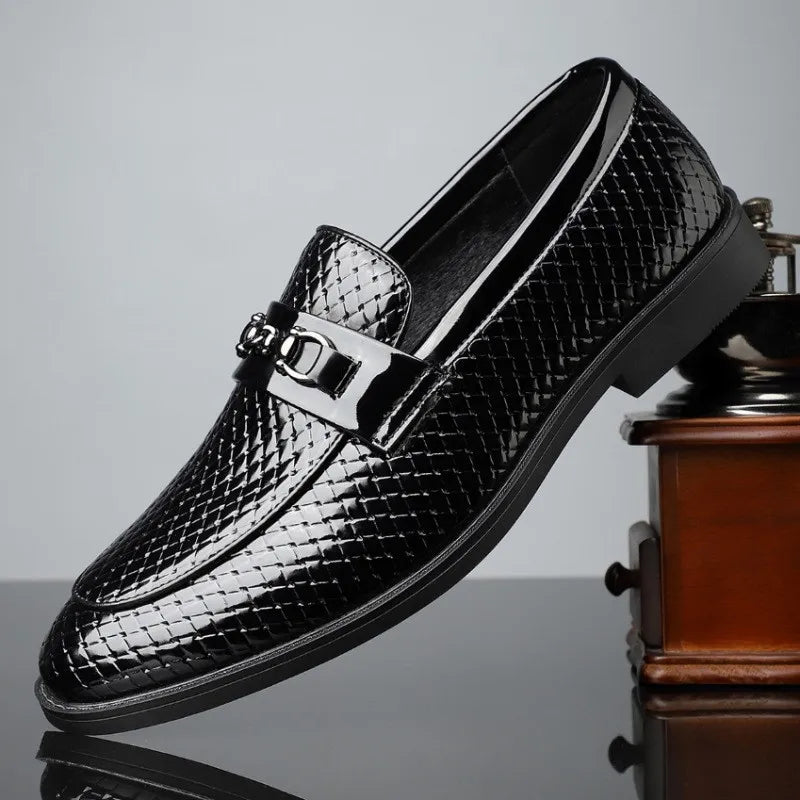 Aatos - Loaferit laadukkaalla pinnalla