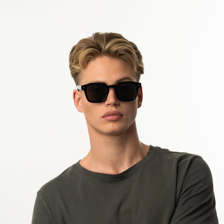 SILMÄLASIT UNISEX-MUOTOILULLA