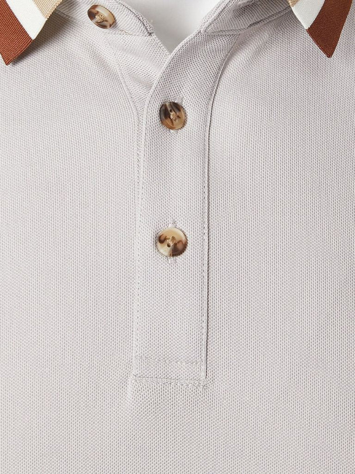 Eero - Pikeepaita mukavalla istuvuudella