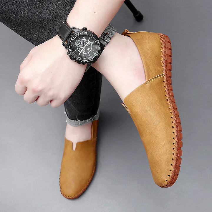Olli - Loaferit laadukkaalla pinnalla