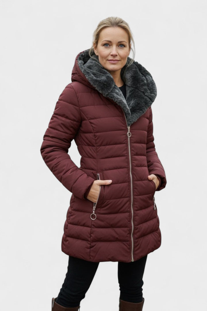 Lotta - Takki rennulla ilmeellä