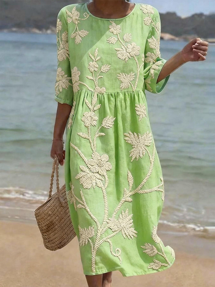 Helena | Kukkakuosinen Mekko