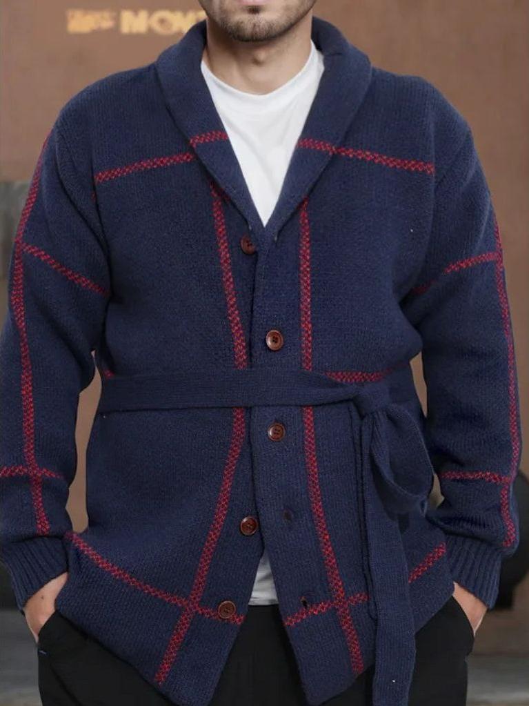 Aleksi - Takki selkeällä muodolla
