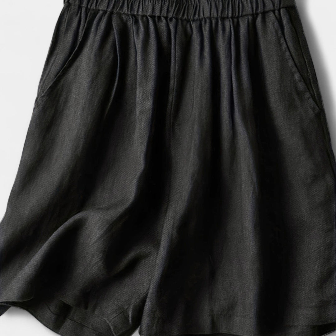 Lotta - Shortsit pehmeällä tuntumalla